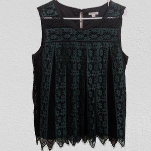 Ultra Pink Sleeveless Lace Top